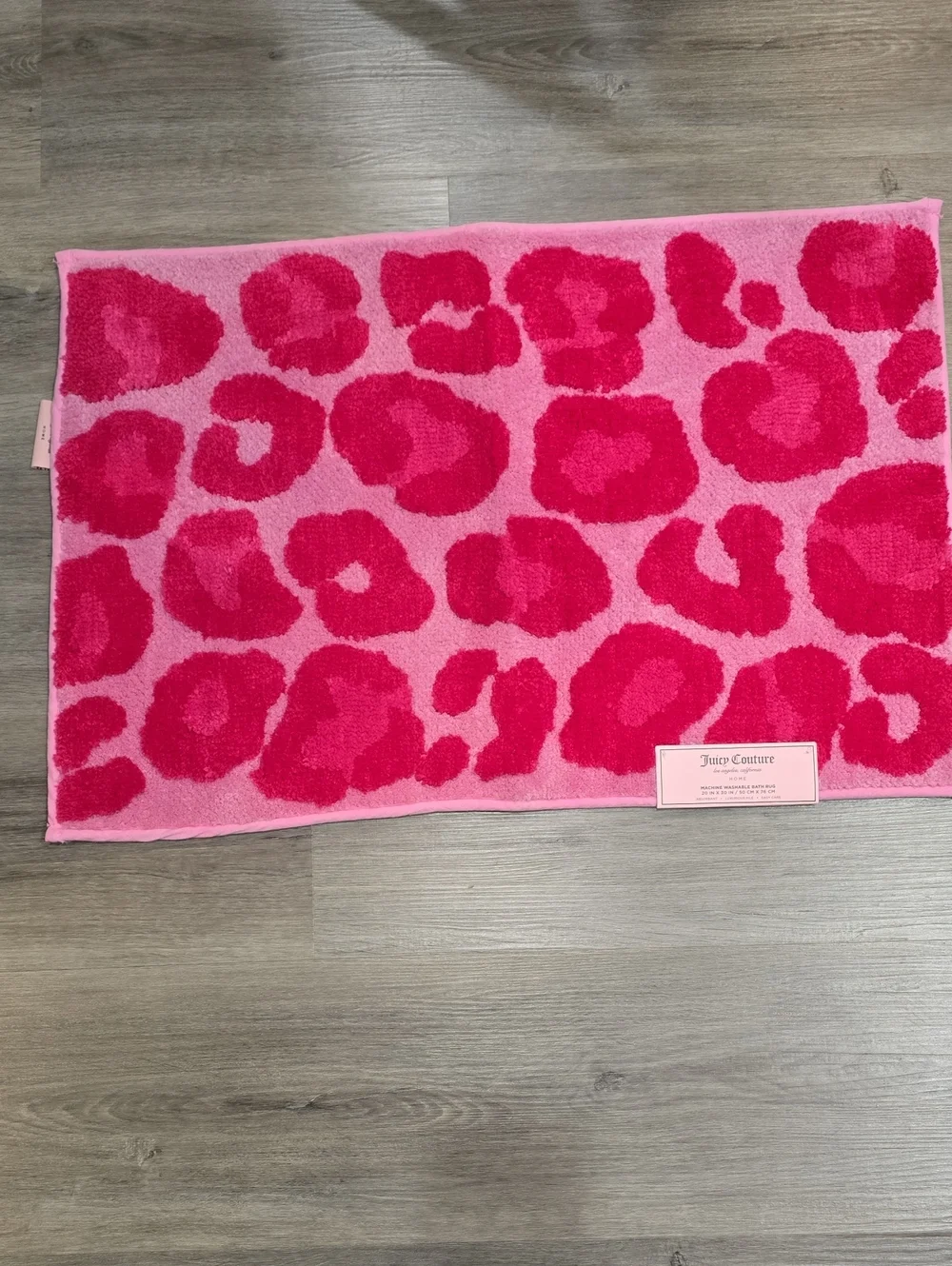 Juicy Couture vivid leopard